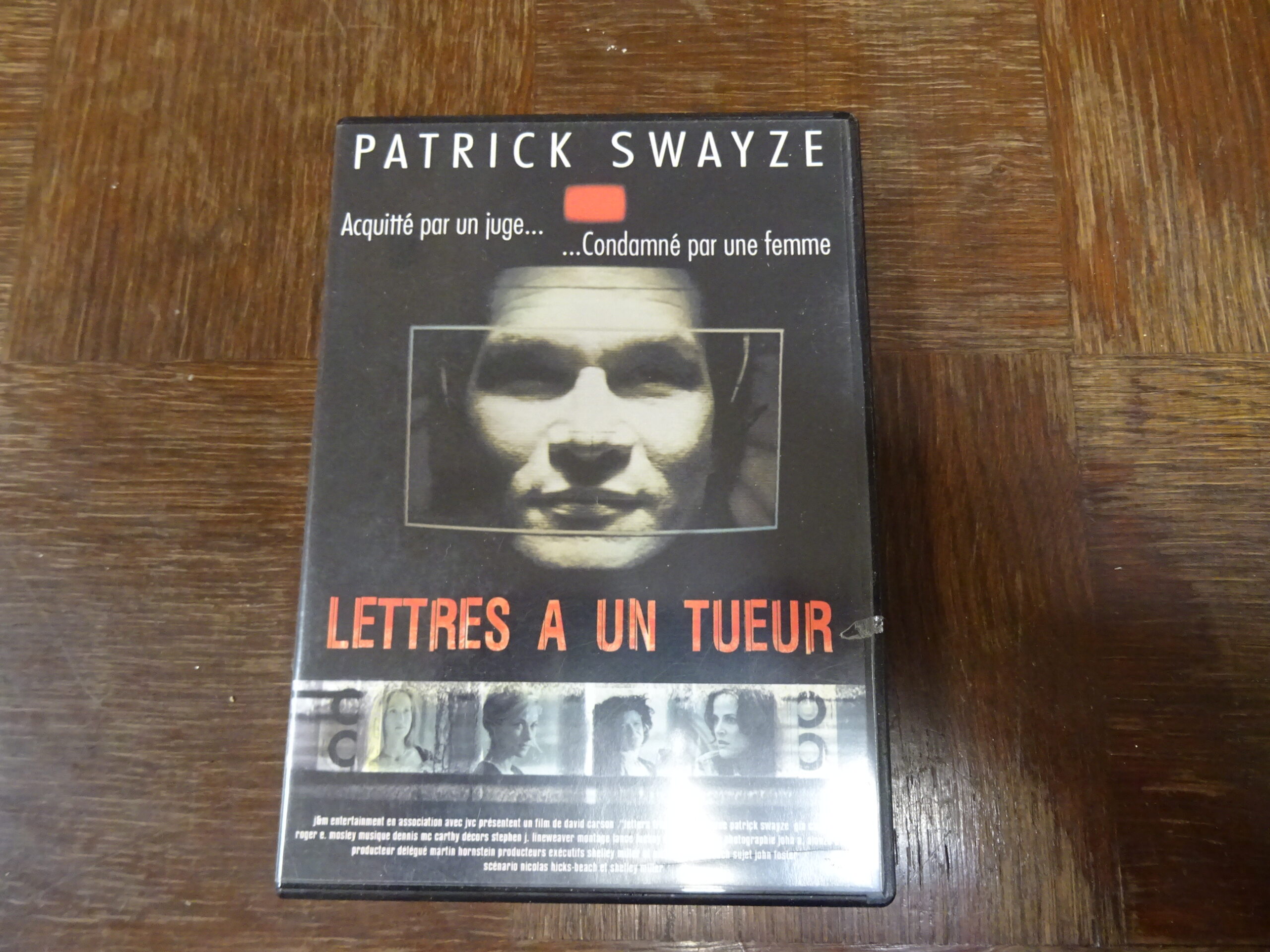 DVD