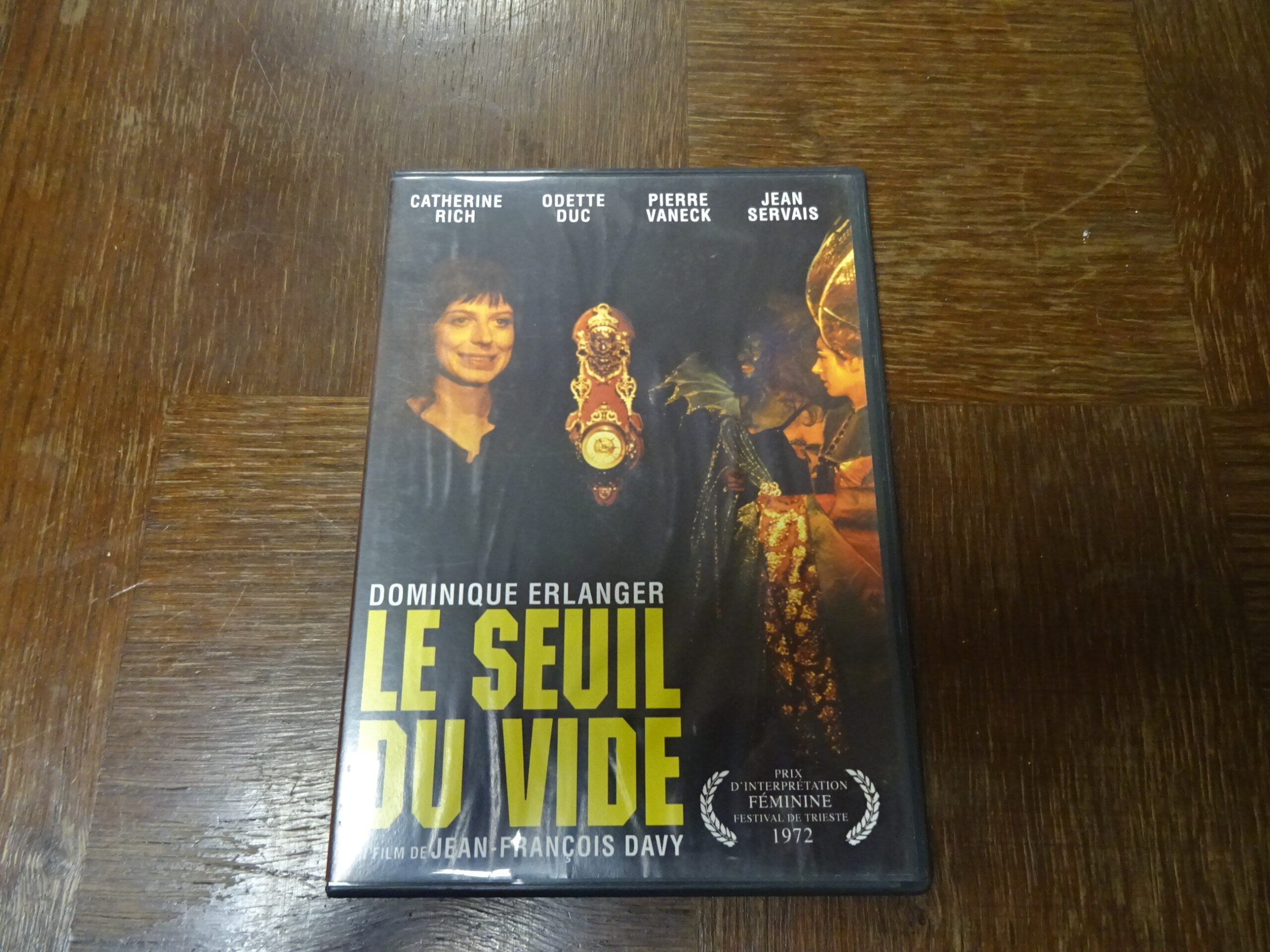DVD