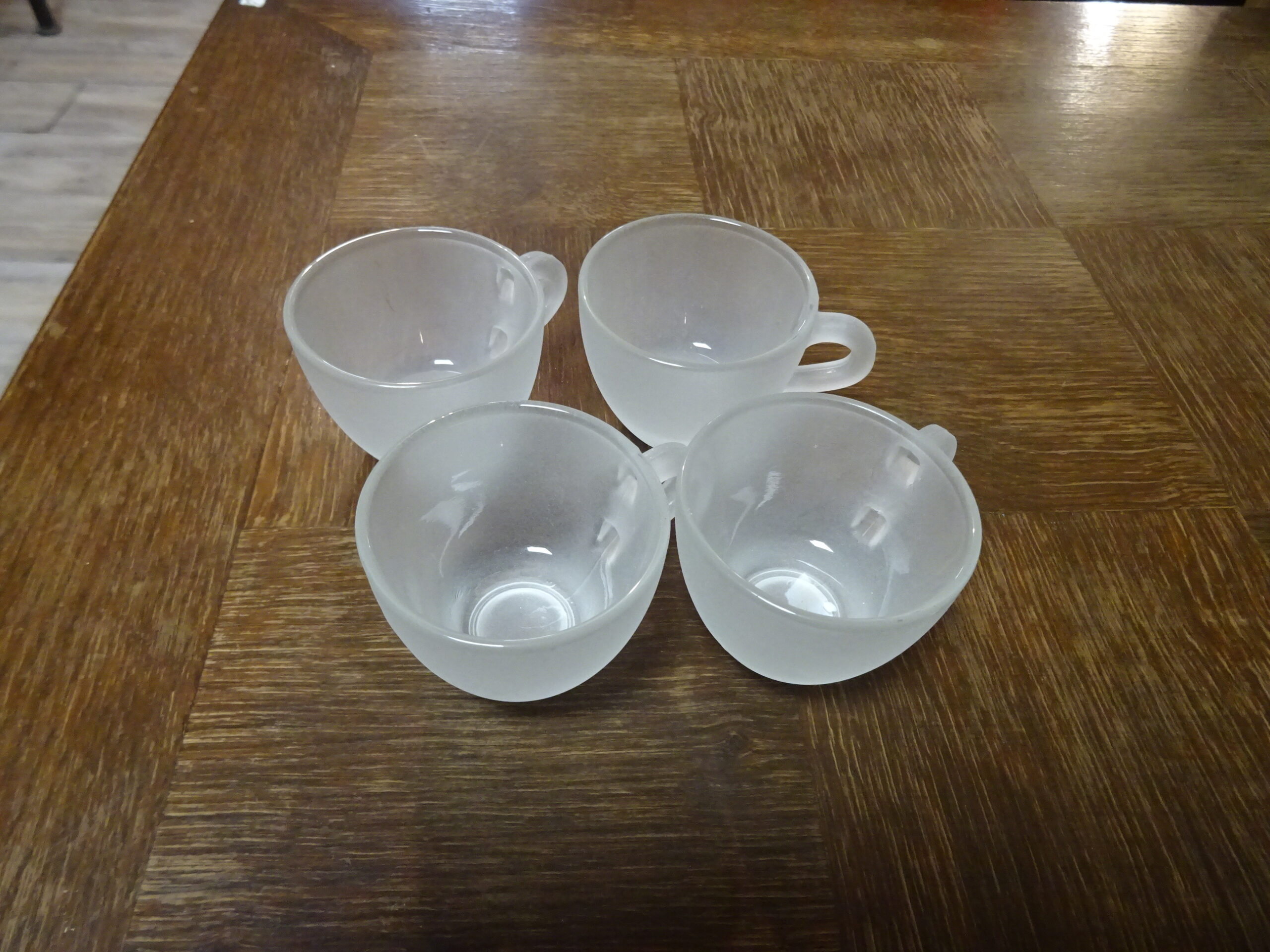 Tasses