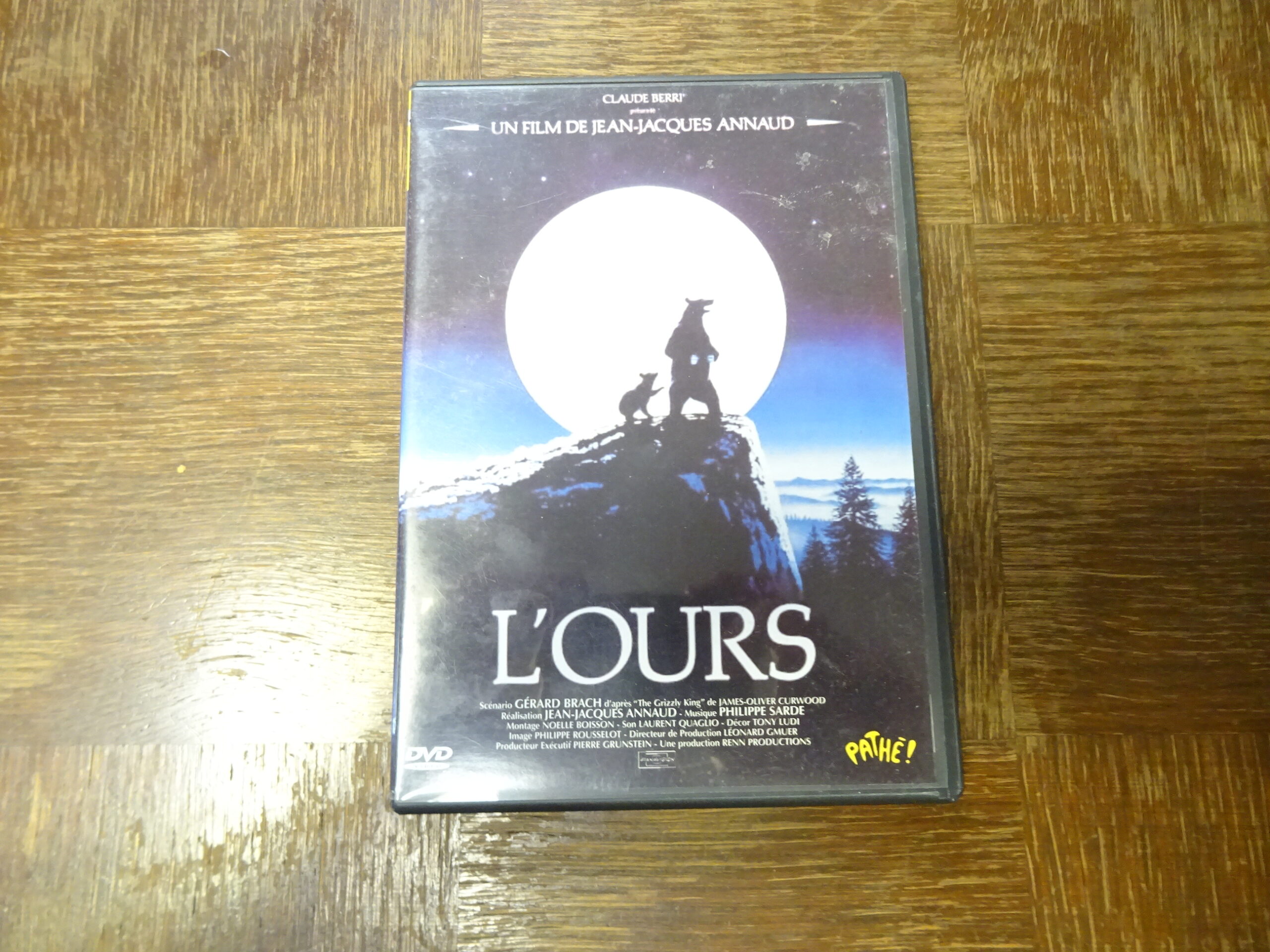 DVD